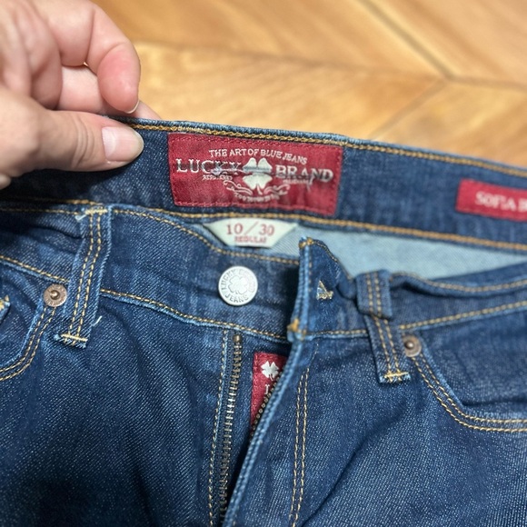Lucky Brand deep blue Sofia boot style Jeans Size 10 - Picture 3 of 12
